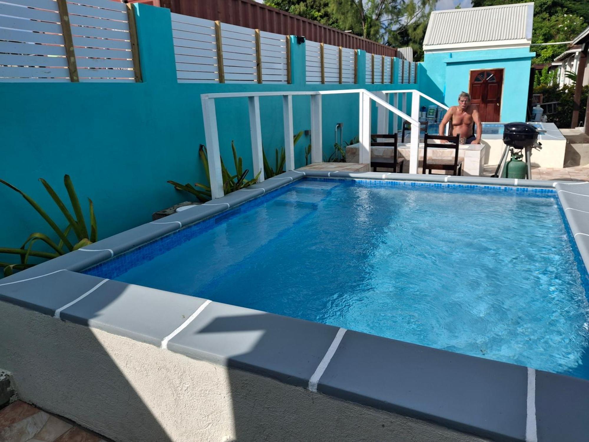 Blr Beach Villa Apartments Christ Church Exterior foto